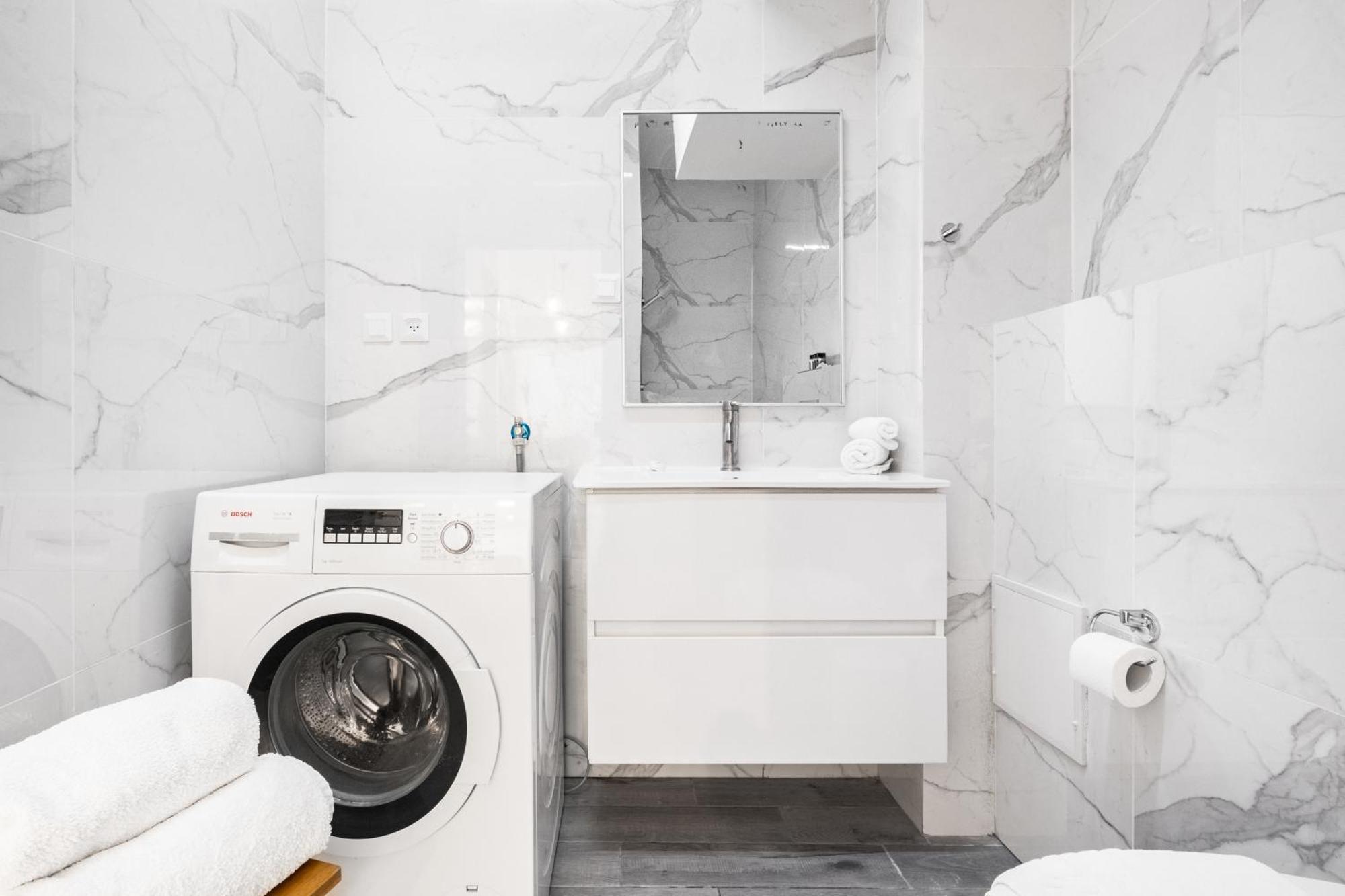 Modern Bright, Near Mahane Yehuda Market, Balcony Baitulmaqdis Luaran gambar